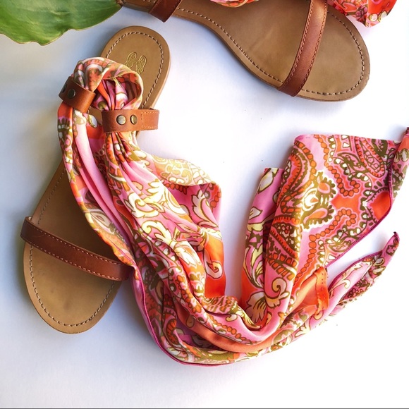 VS Goddess Scarf Wrap Sandals - Picture 3 of 4